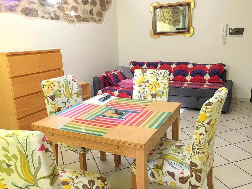 Viola Apartment ปีออมบีโน ภายนอก รูปภาพ